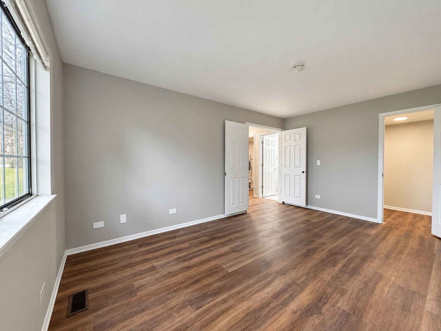 2127 Southwind Circle Property Photo 12