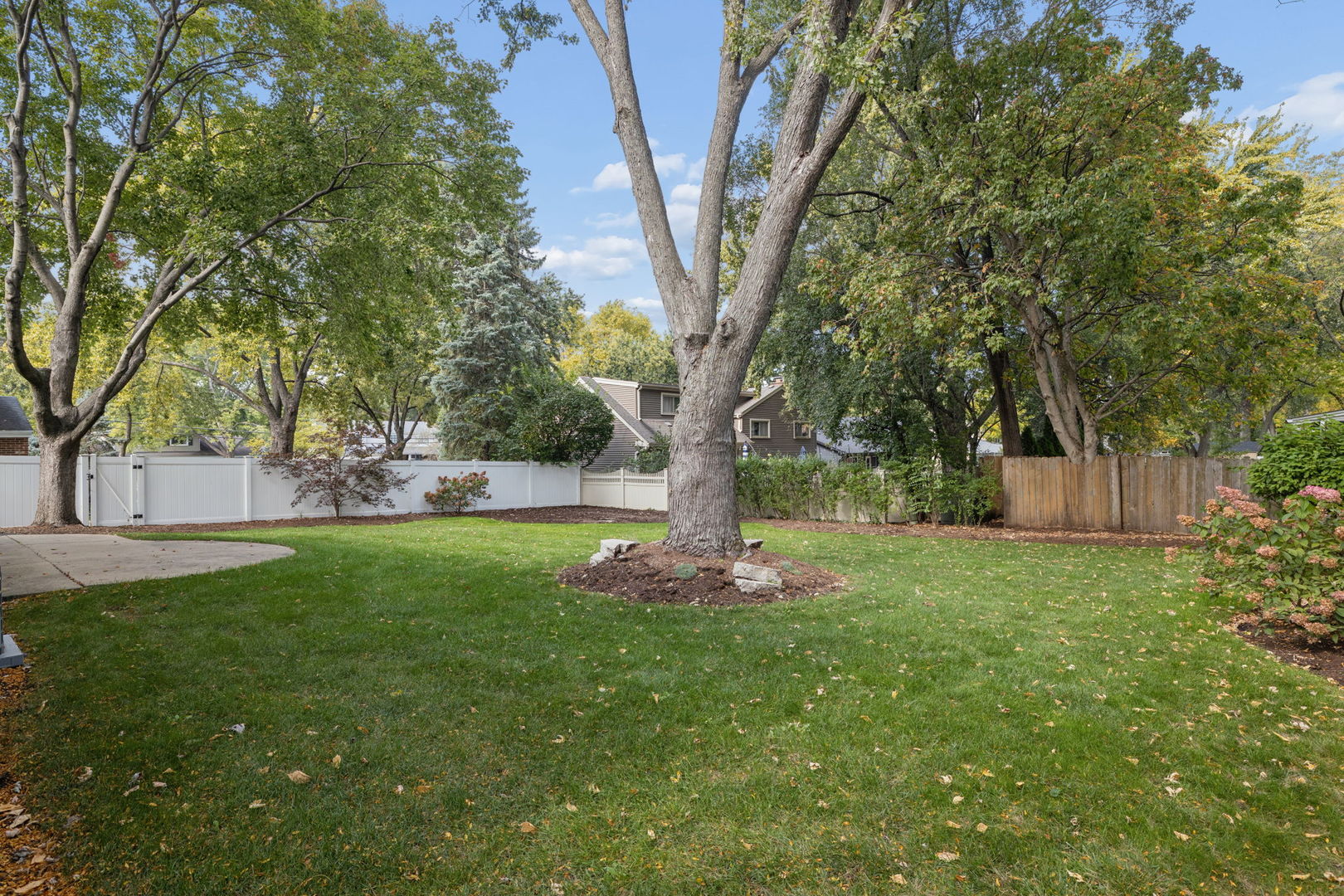 1249 Stonegate Road Property Photo 38