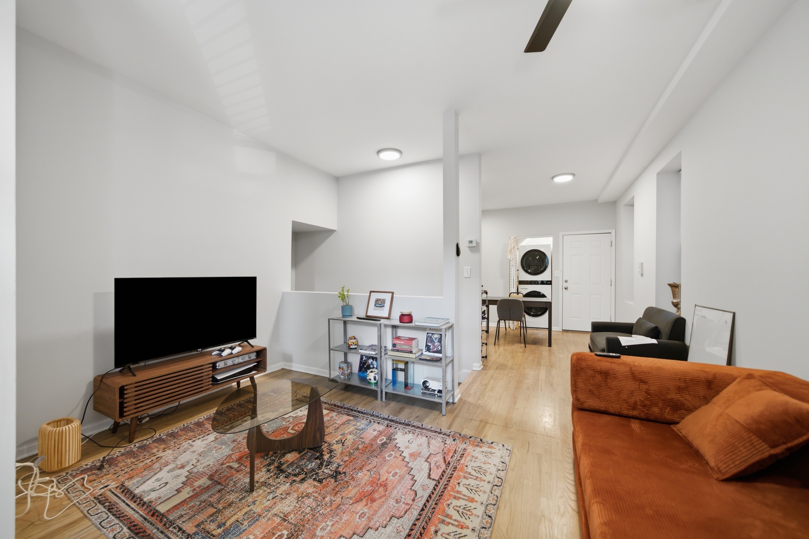 1852 W Wabansia Avenue Property Photo 9