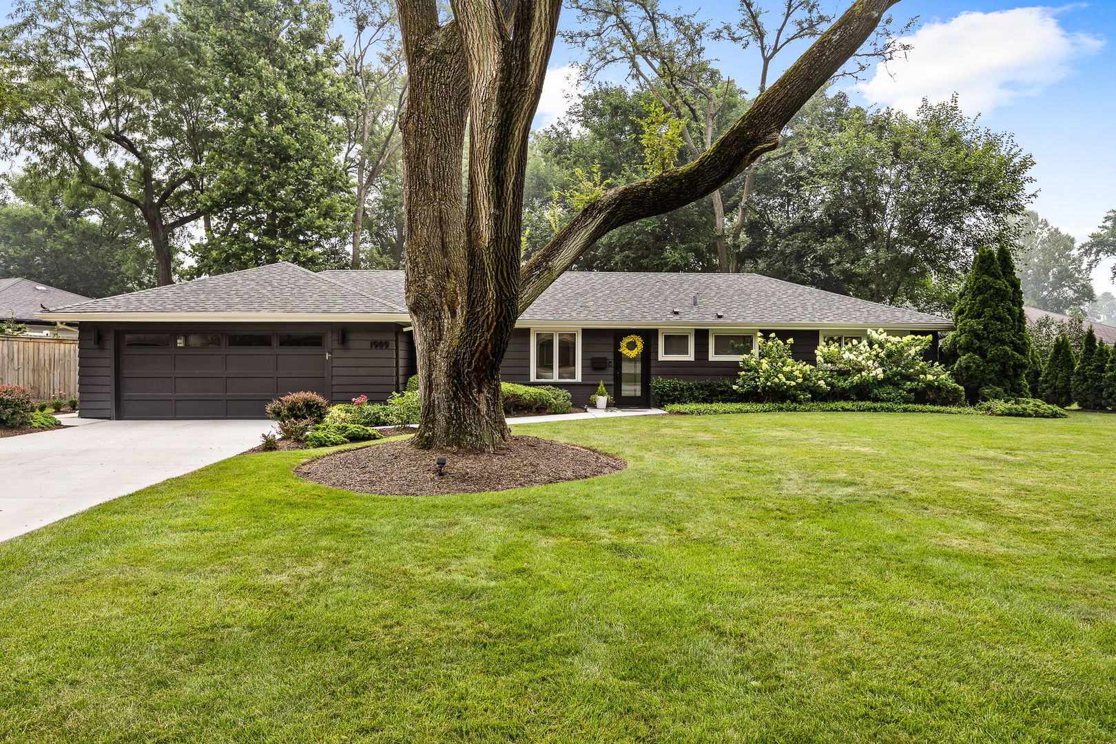 1909 Martingale Road Property Photo 1