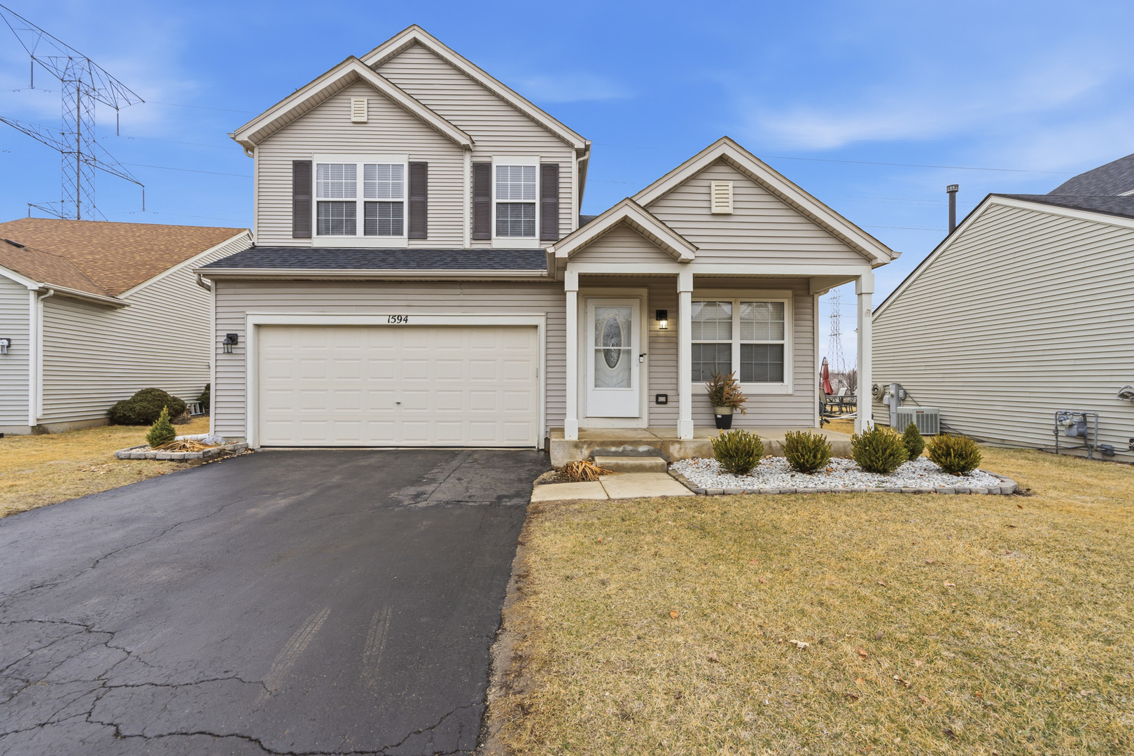 1594 Arborwood Circle Property Photo 1