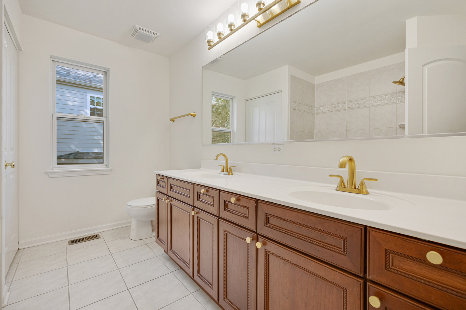 205 Regency Drive Property Photo 26