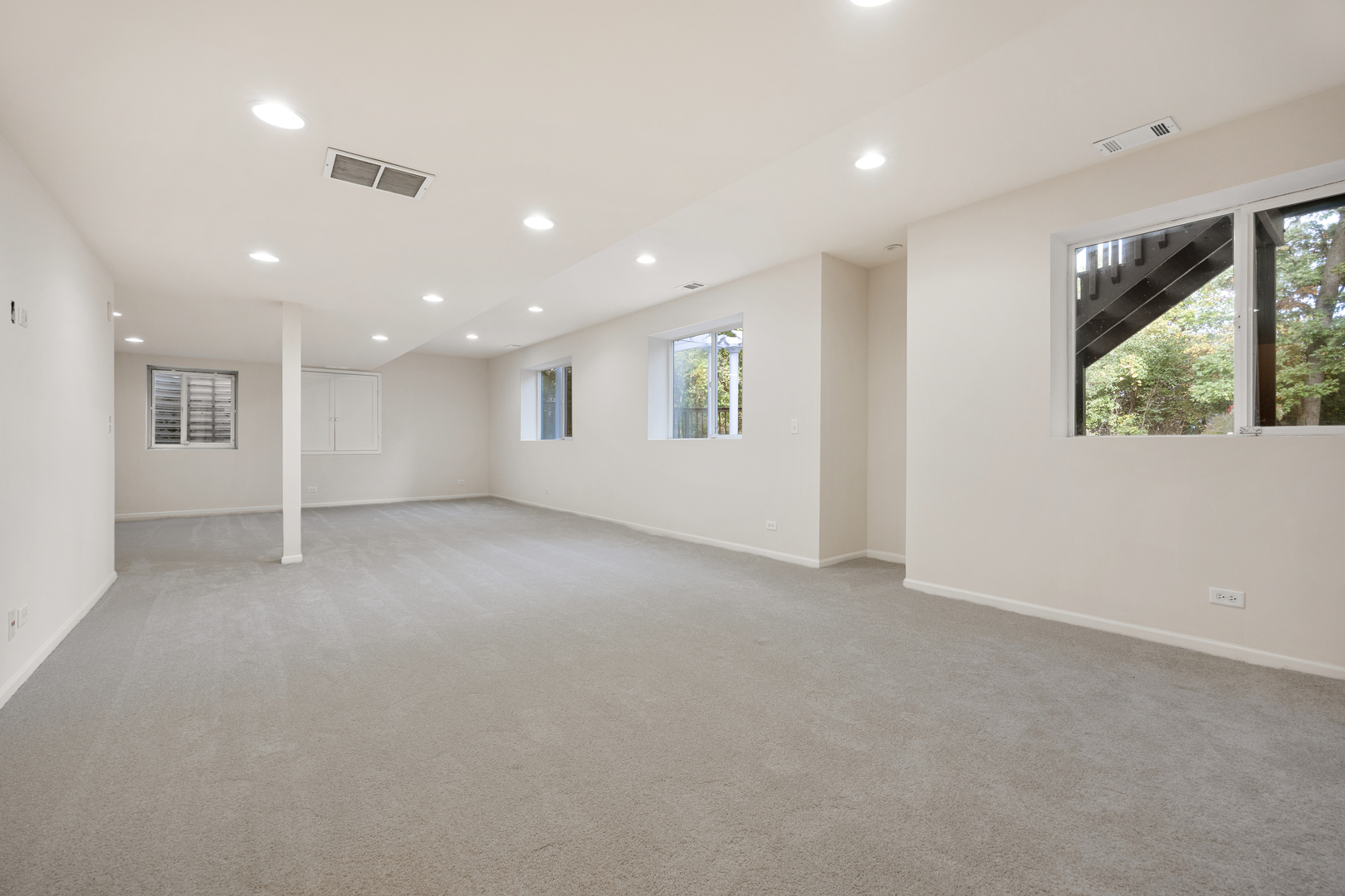 205 Regency Drive Property Photo 29