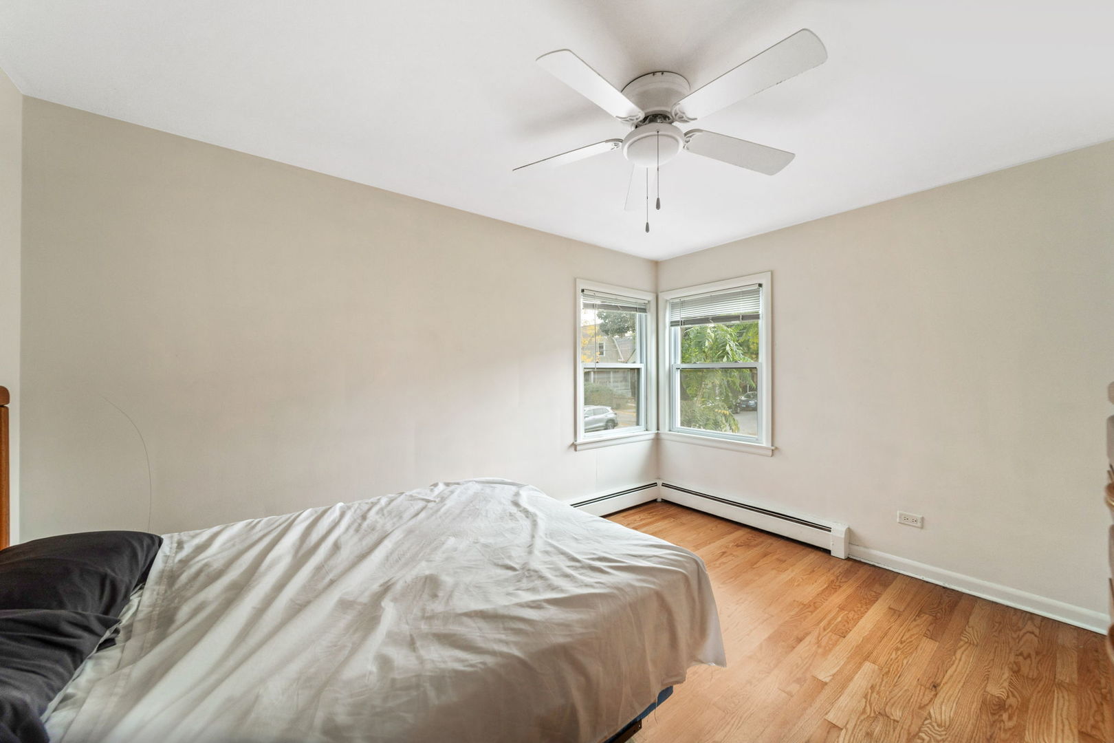 4762 N Lotus Avenue Property Photo 7