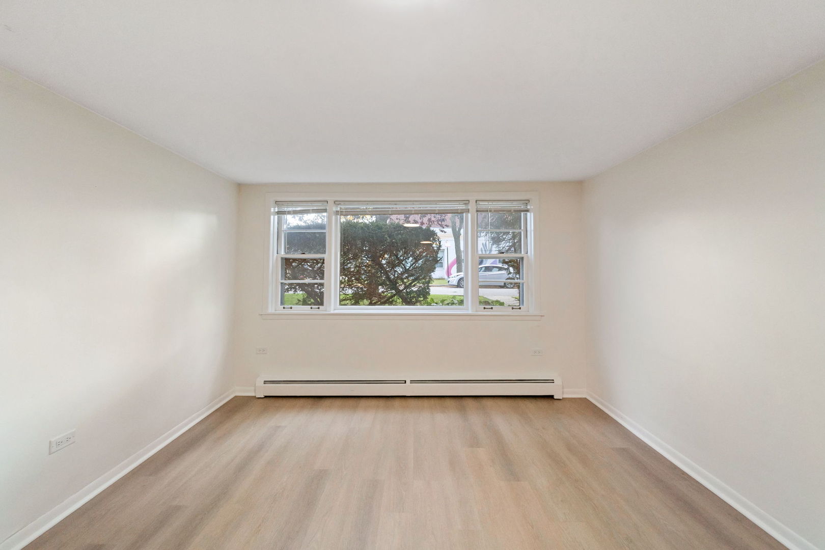 4762 N Lotus Avenue Property Photo 19