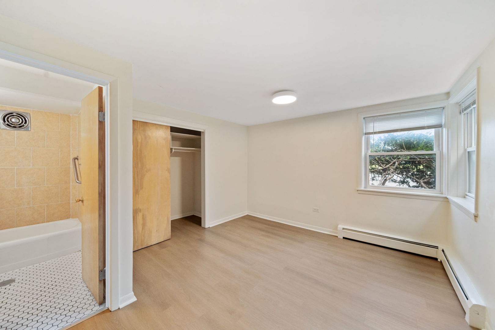 4762 N Lotus Avenue Property Photo 20
