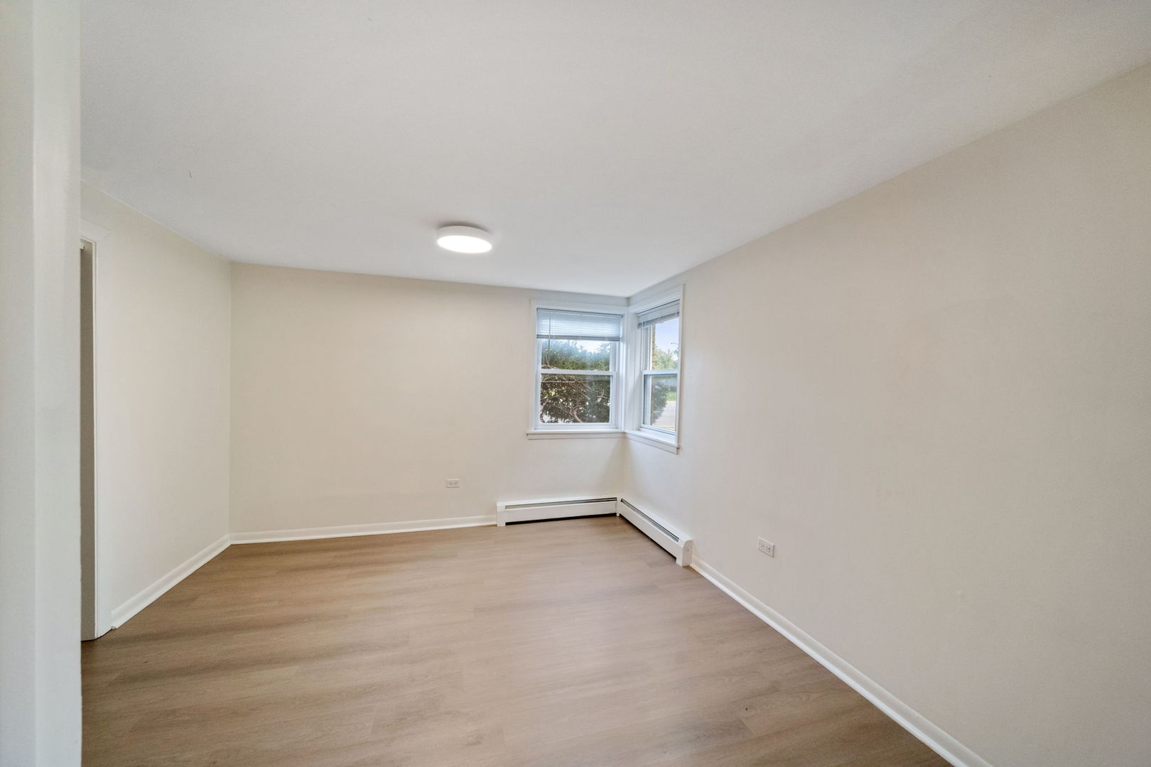 4762 N Lotus Avenue Property Photo 22