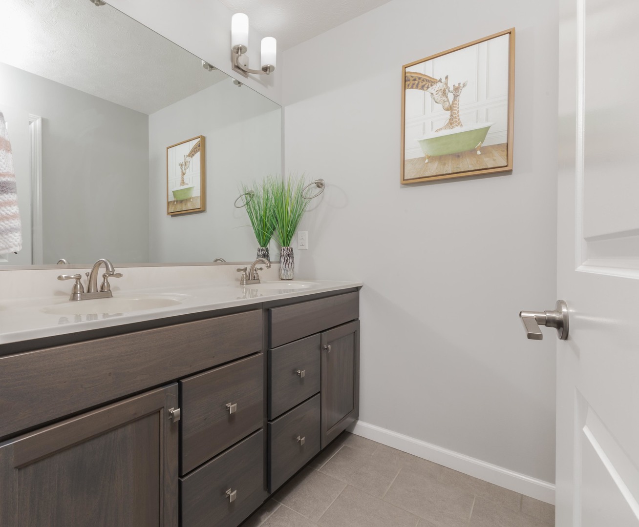 1116 Staghorne Way Property Photo 15