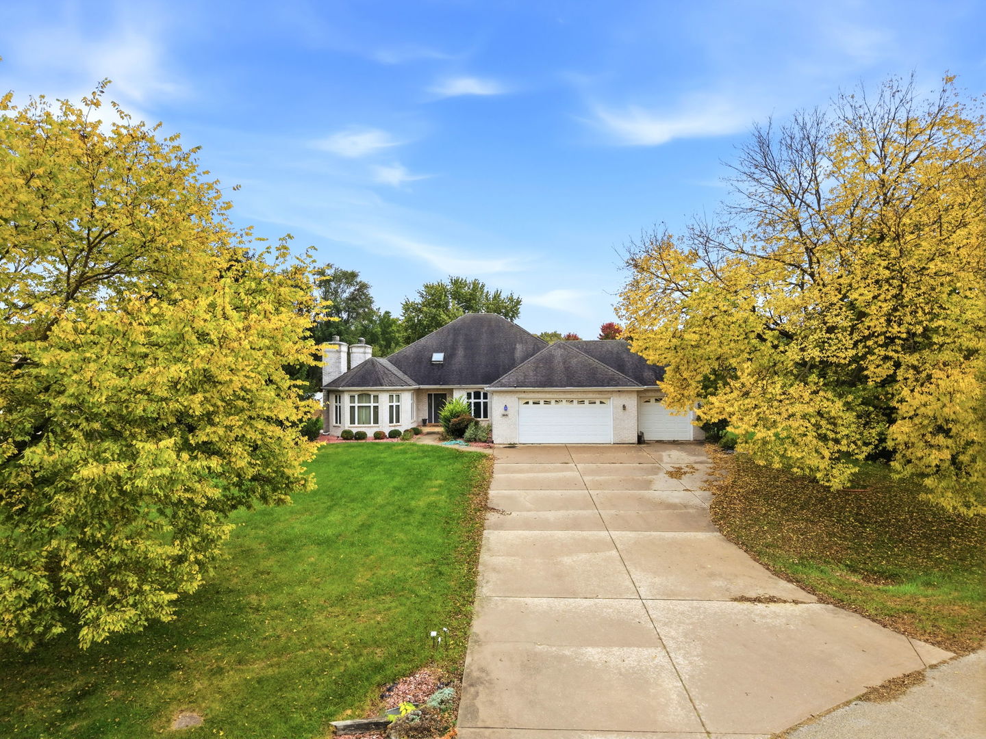 365 E Pine Meadow Court Property Photo 1