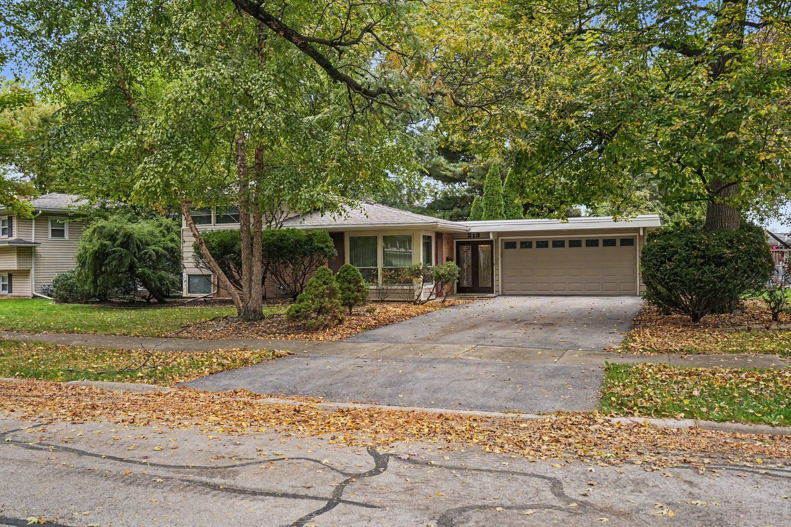 213 Triton Lane Property Photo 1