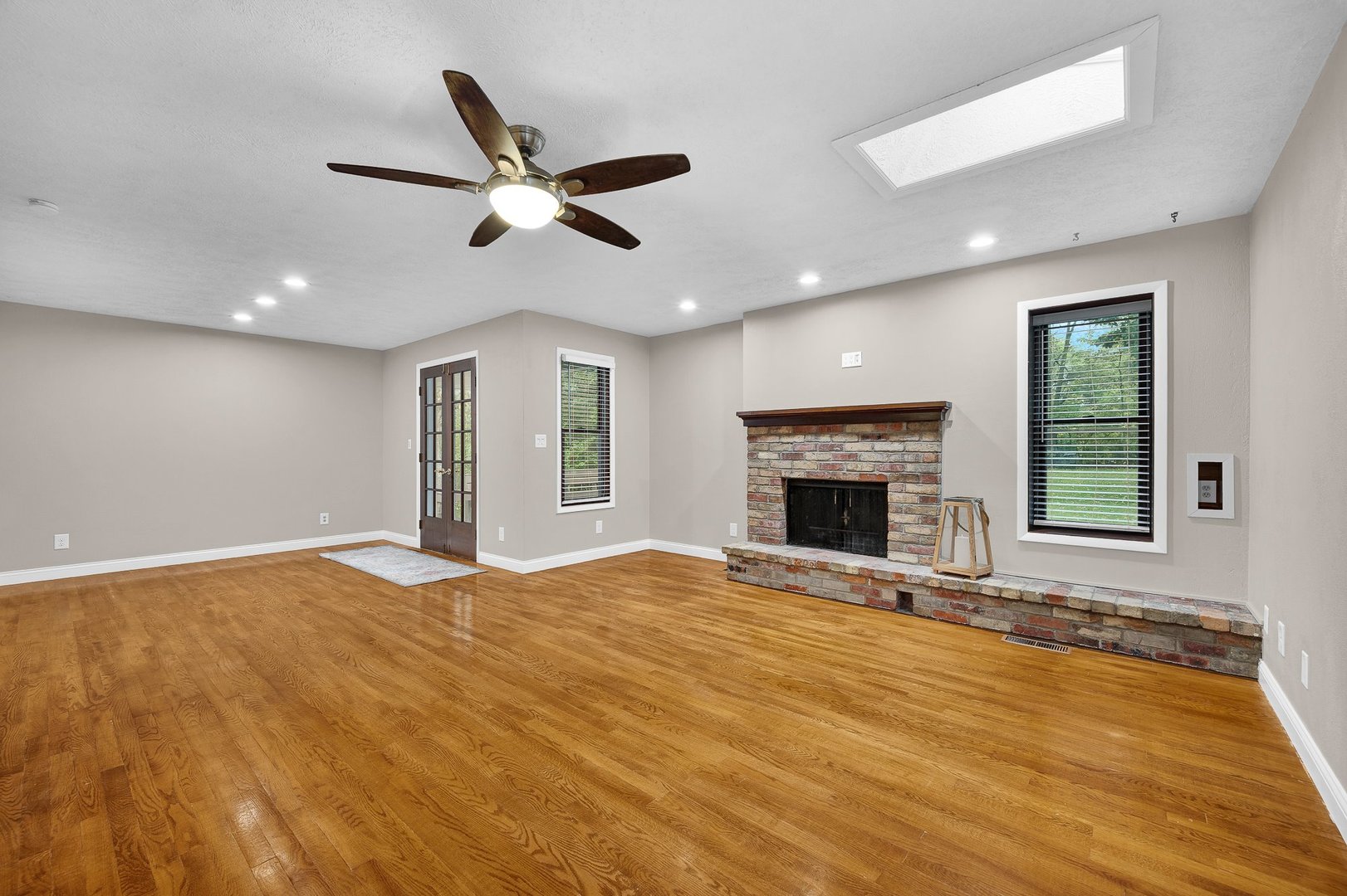 211 Gregory Street Property Photo 11