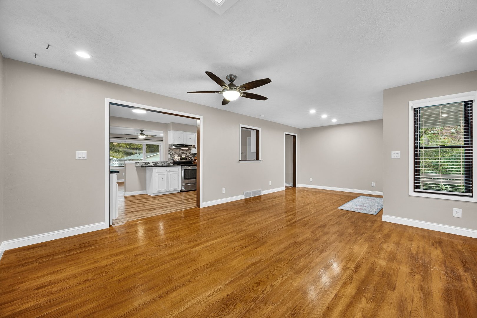 211 Gregory Street Property Photo 13
