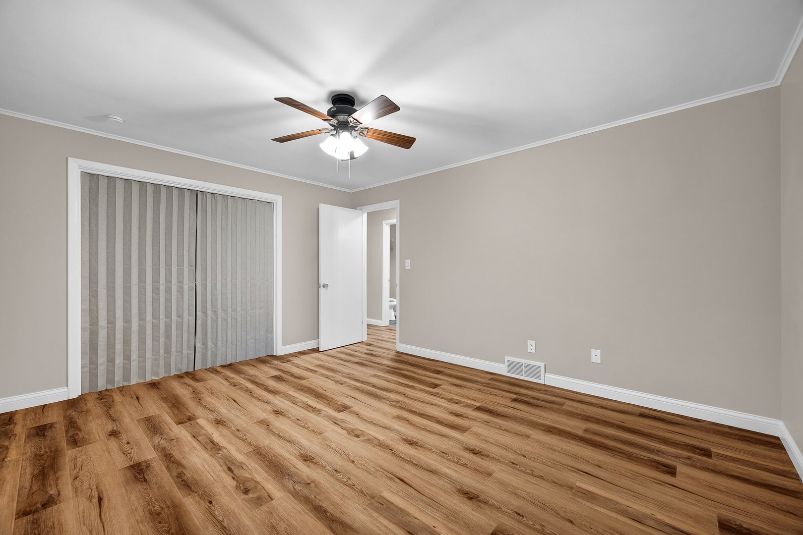 211 Gregory Street Property Photo 17
