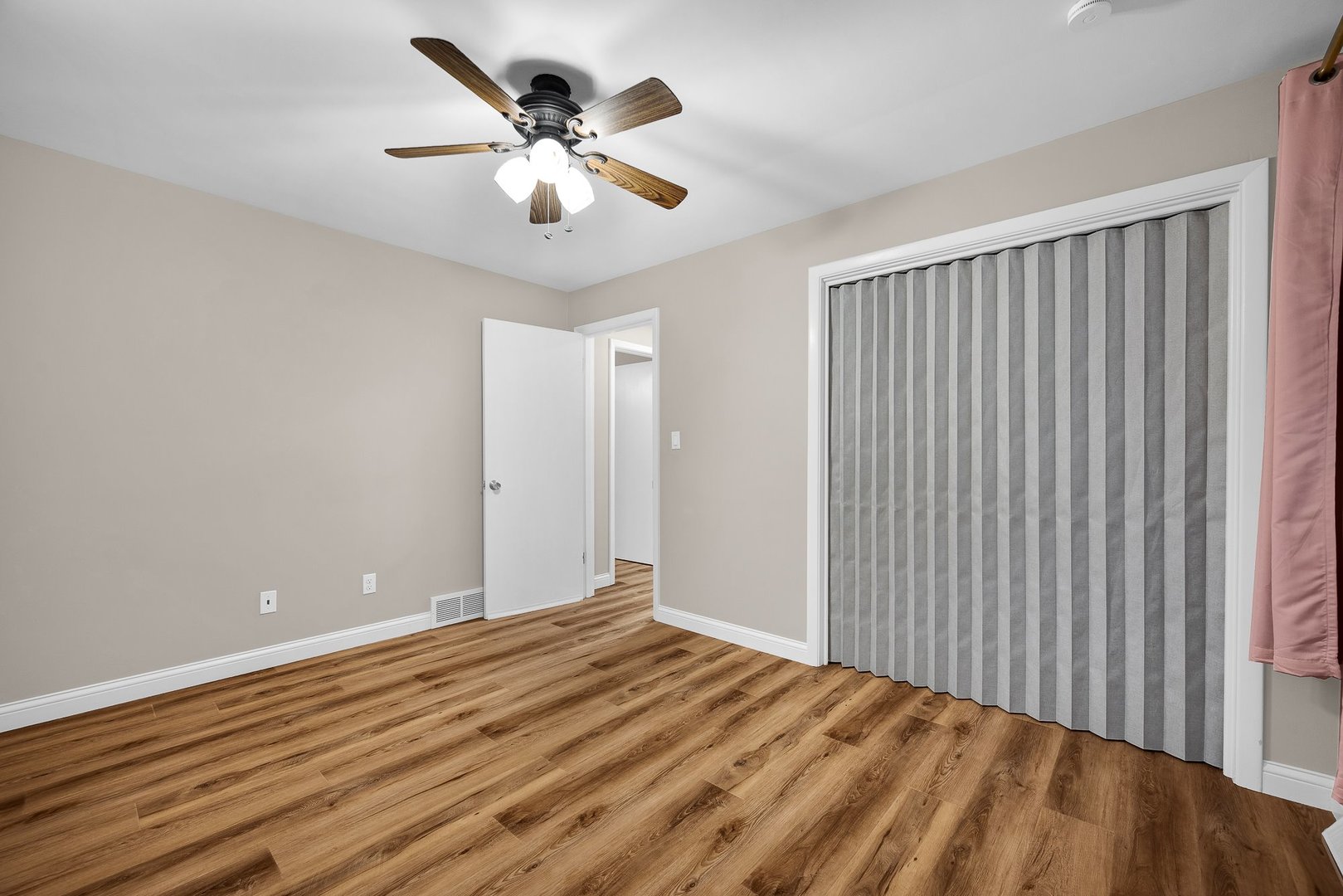 211 Gregory Street Property Photo 19