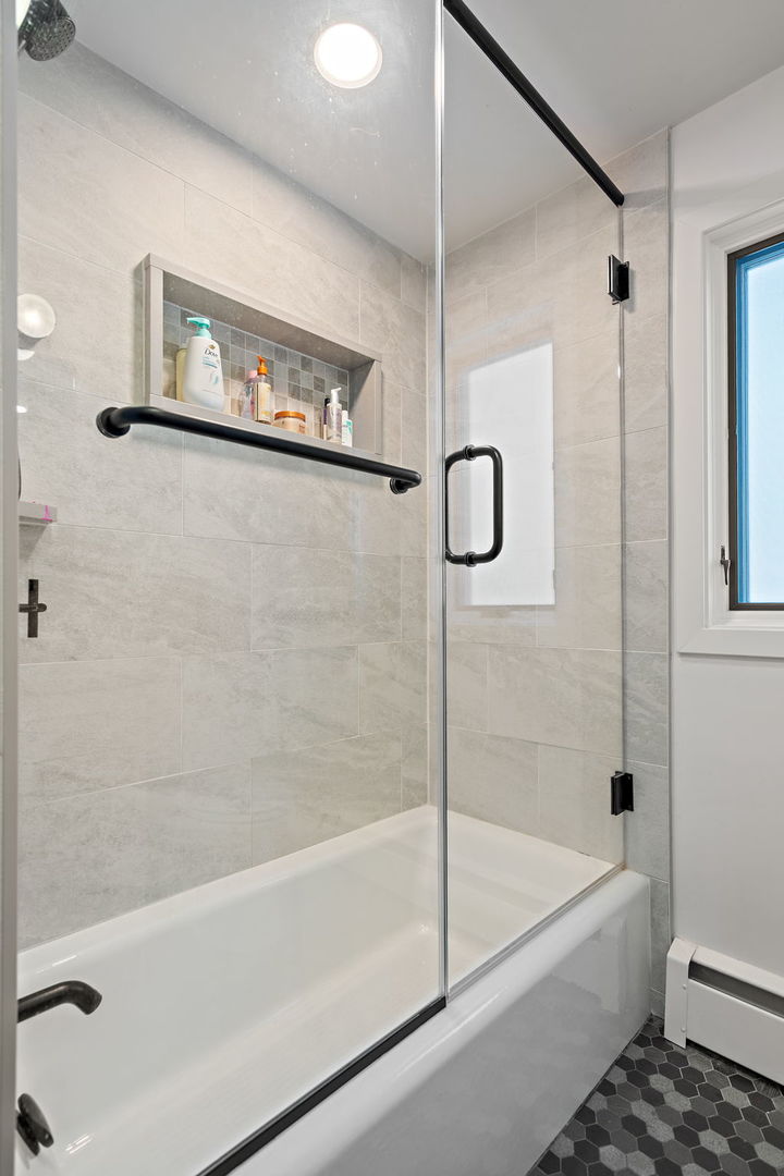 1412 35th Street Property Photo 26