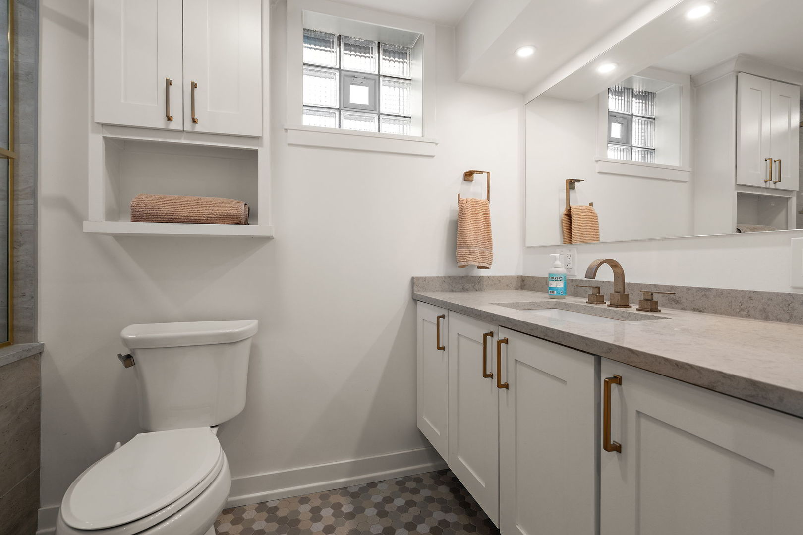 1412 35th Street Property Photo 28