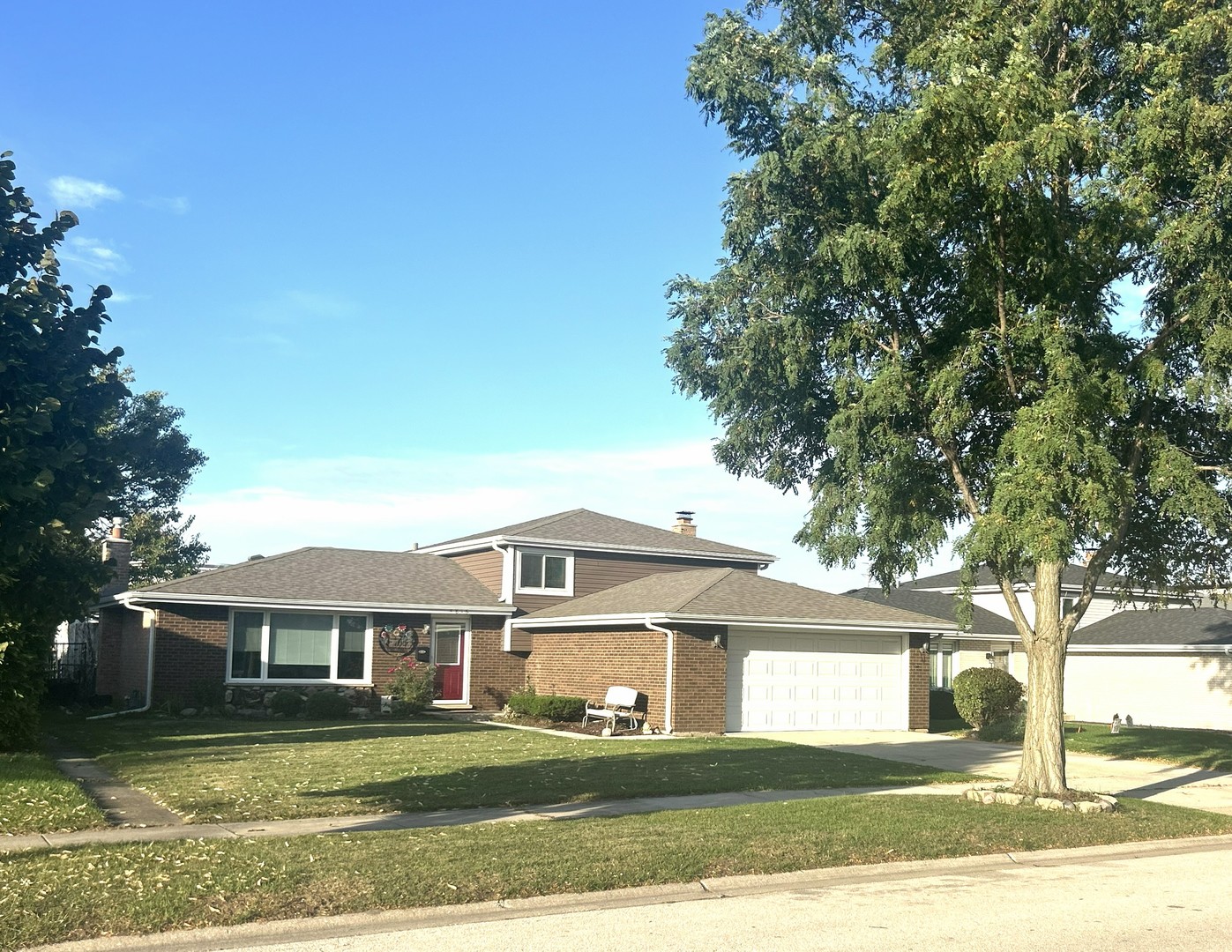 4816 W 121st Place Property Photo 1