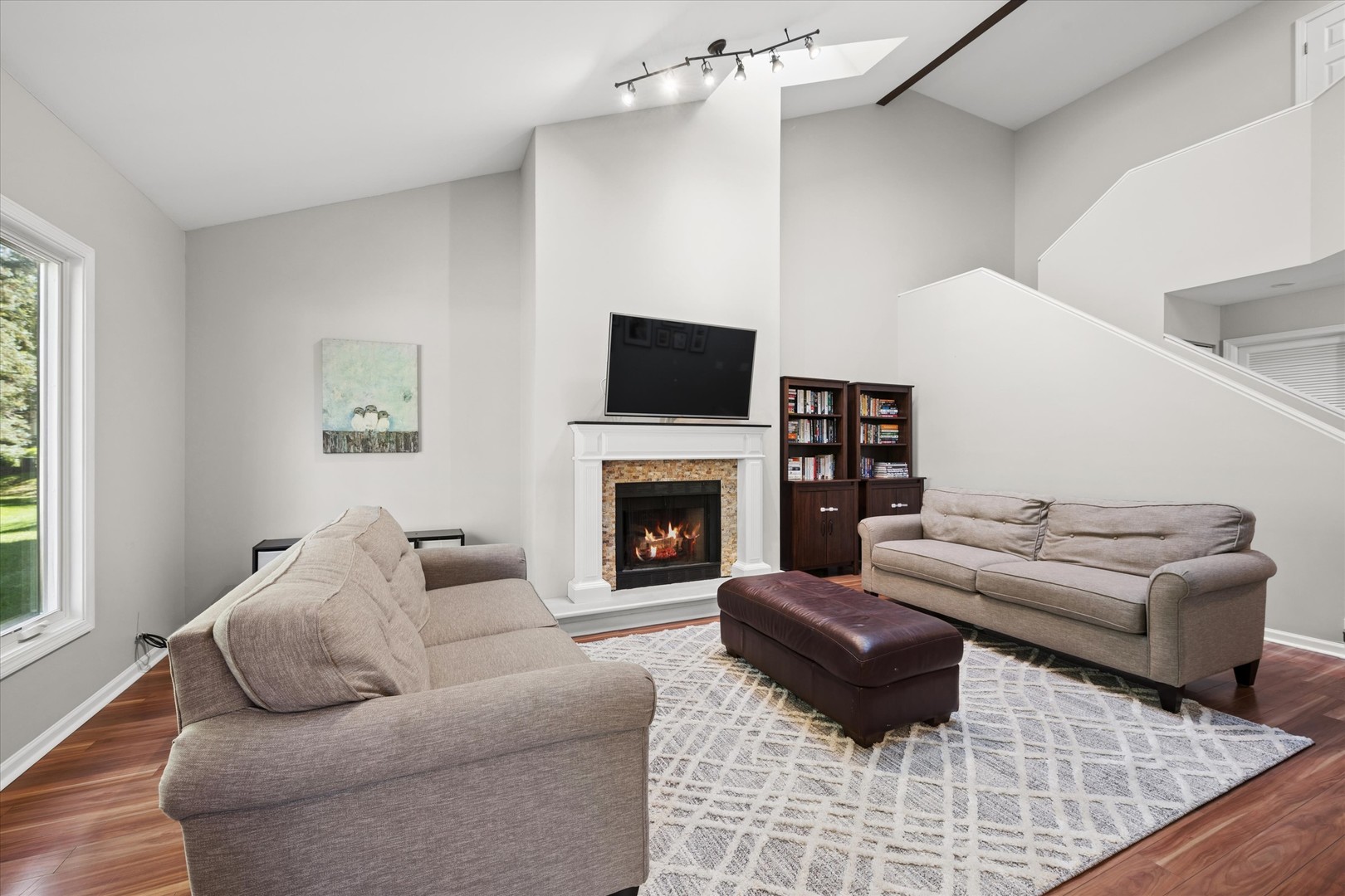 1302 Pimlico Parkway - Property Photo 5