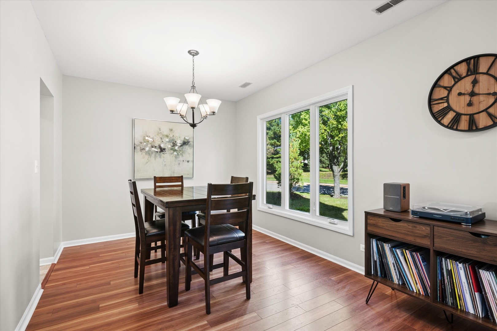 1302 Pimlico Parkway - Property Photo 6