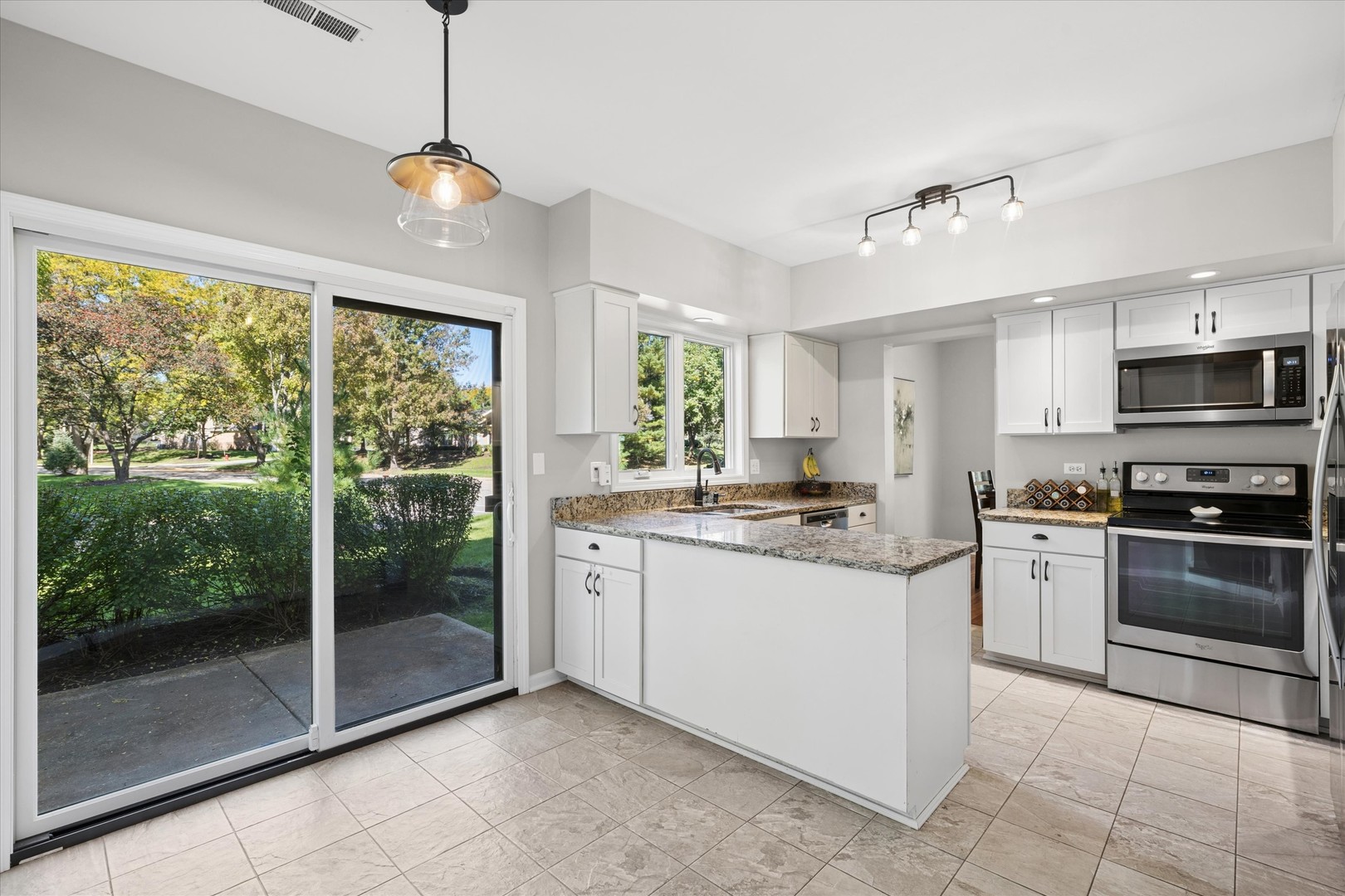 1302 Pimlico Parkway - Property Photo 10