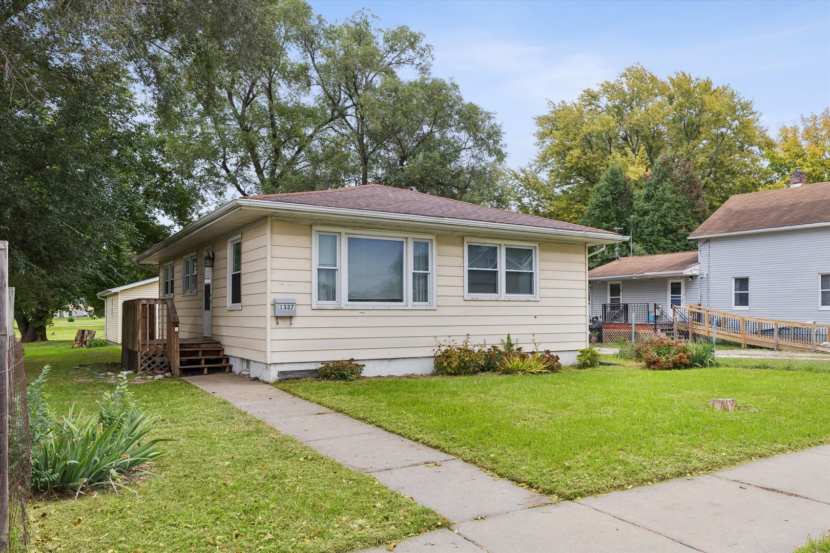 1337 Morton Drive Property Photo 1