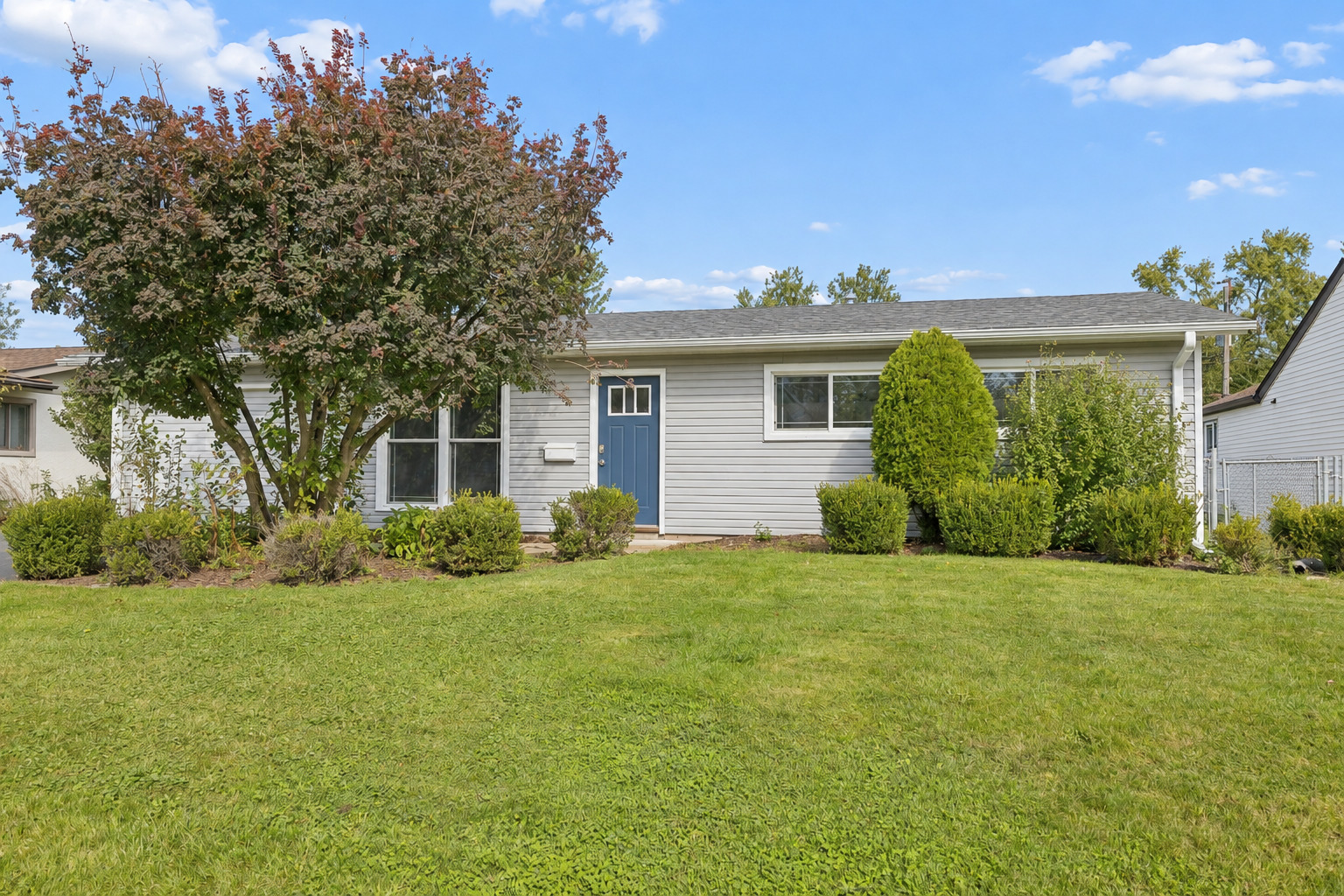 10238 Hilltop Drive Property Photo 1