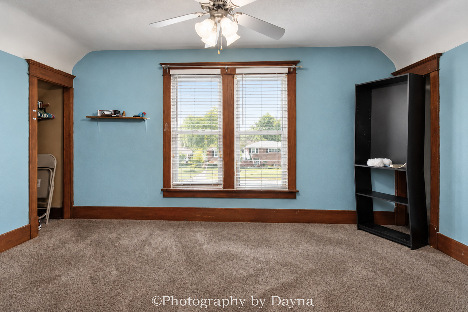 852 S 4th Avenue Property Photo 11