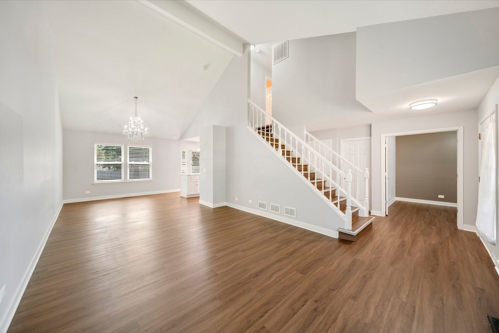 1384 Marble Hill Drive Property Photo 3