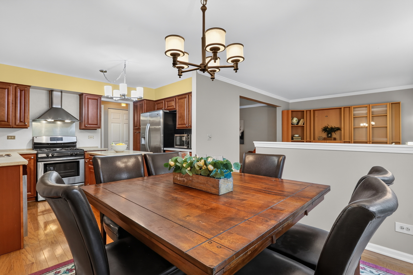36098 N New Bridge Court Property Photo 8