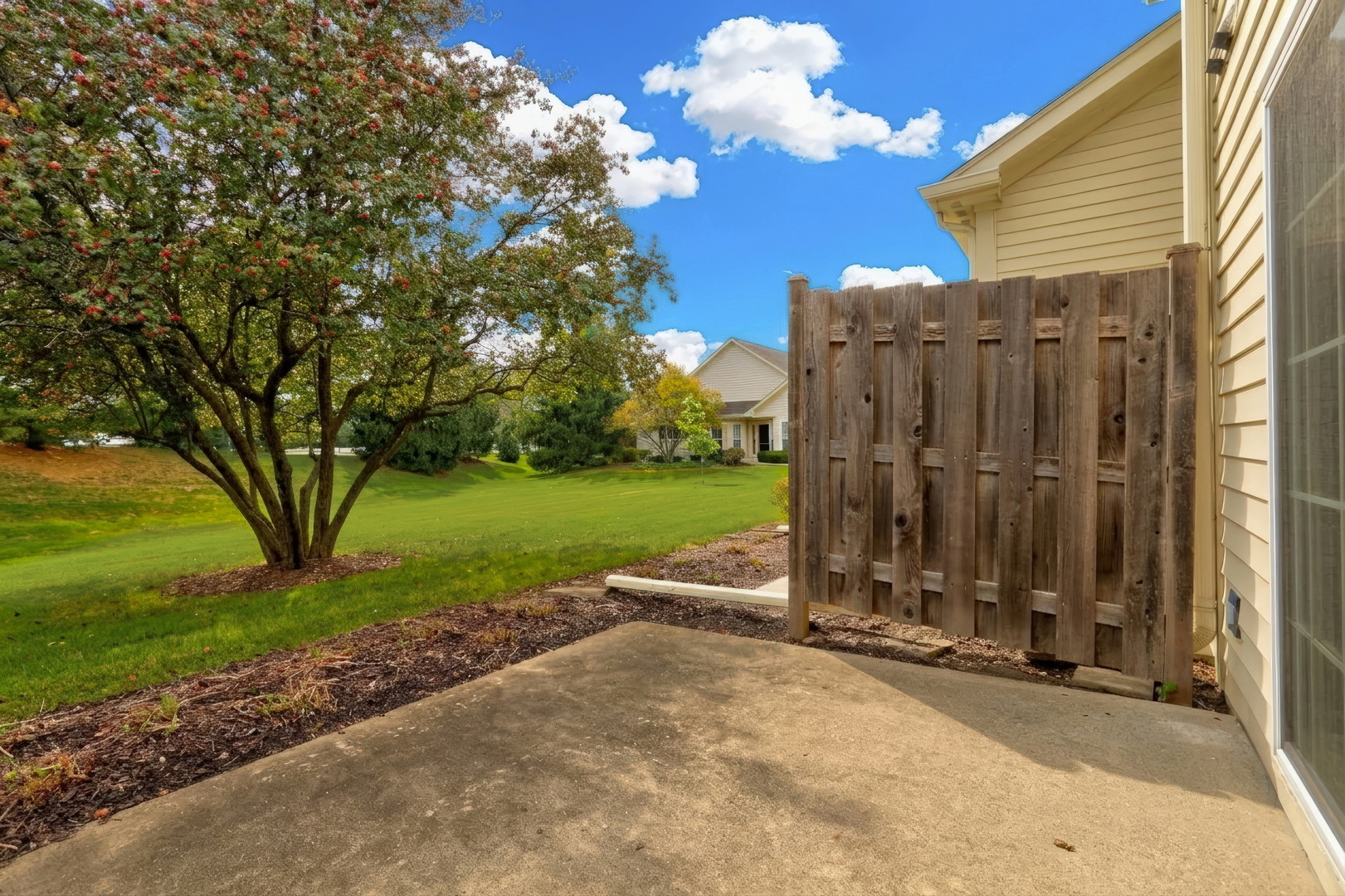 36098 N New Bridge Court Property Photo 23