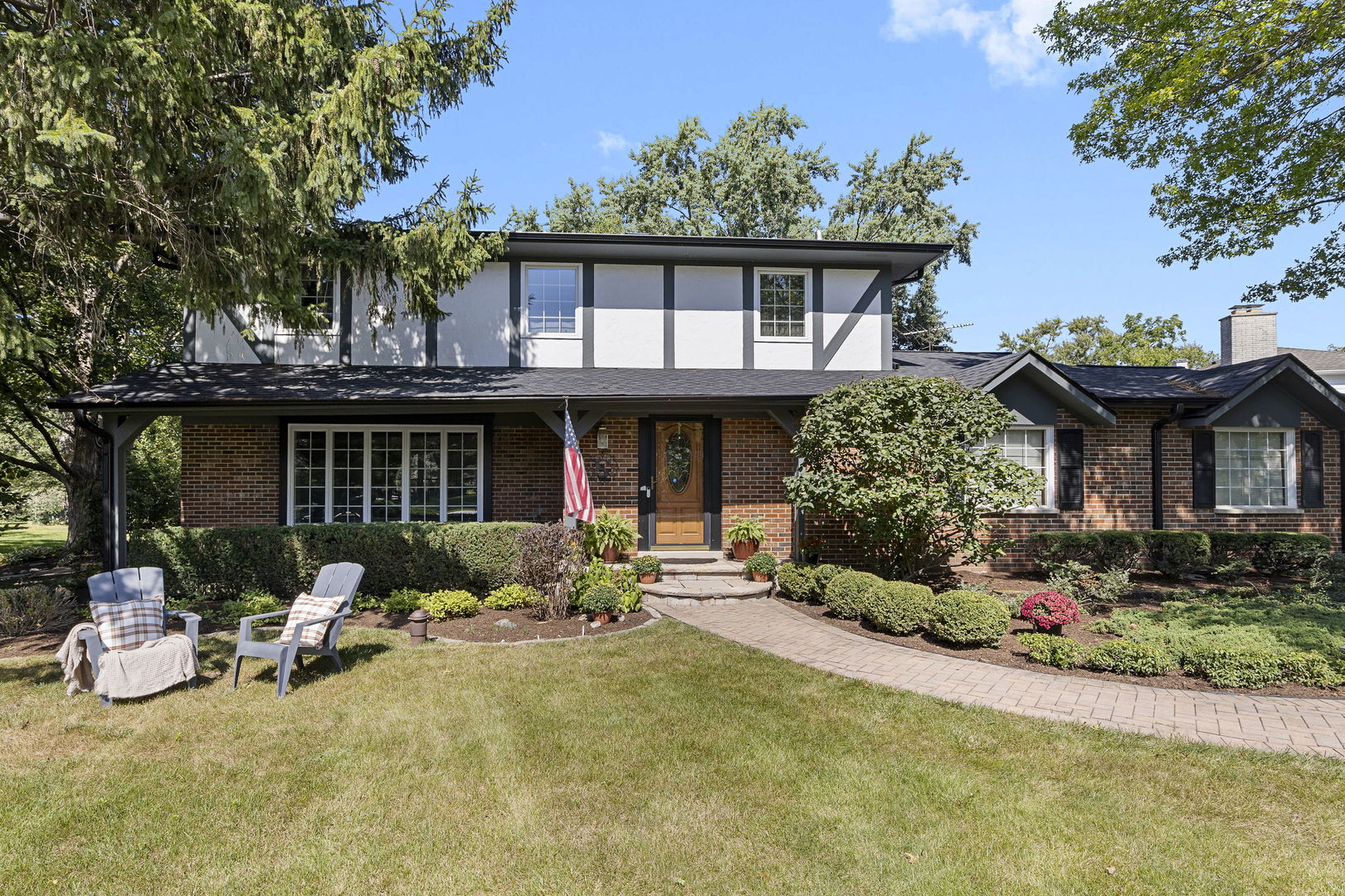 402 Minnaqua Drive Property Photo 1