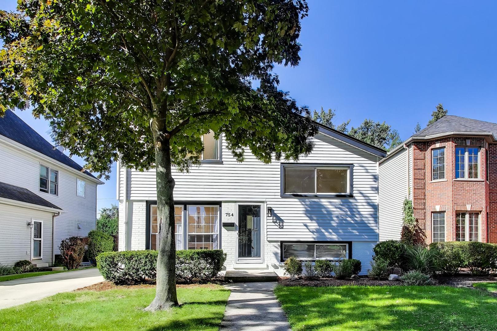 754 S Saylor Avenue Property Photo 1