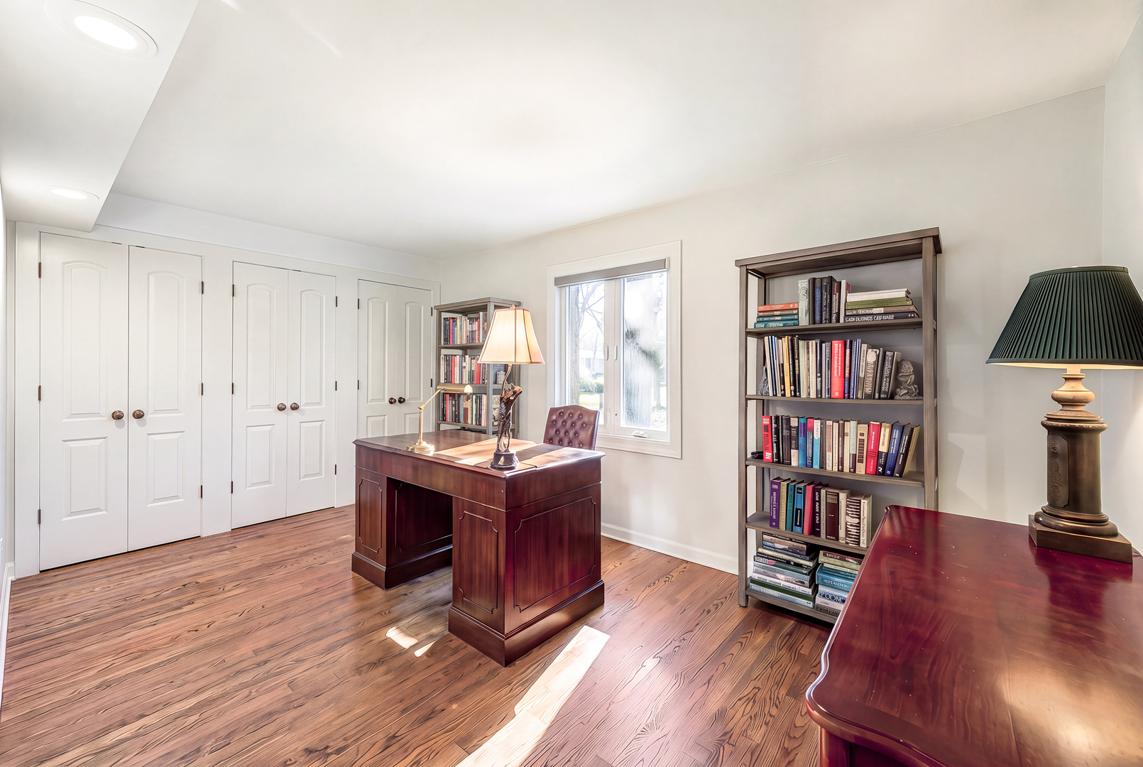 1040 S Green Bay Road Property Photo 18