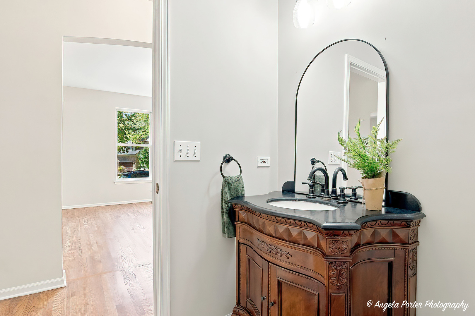606 Barberry Trail Property Photo 27