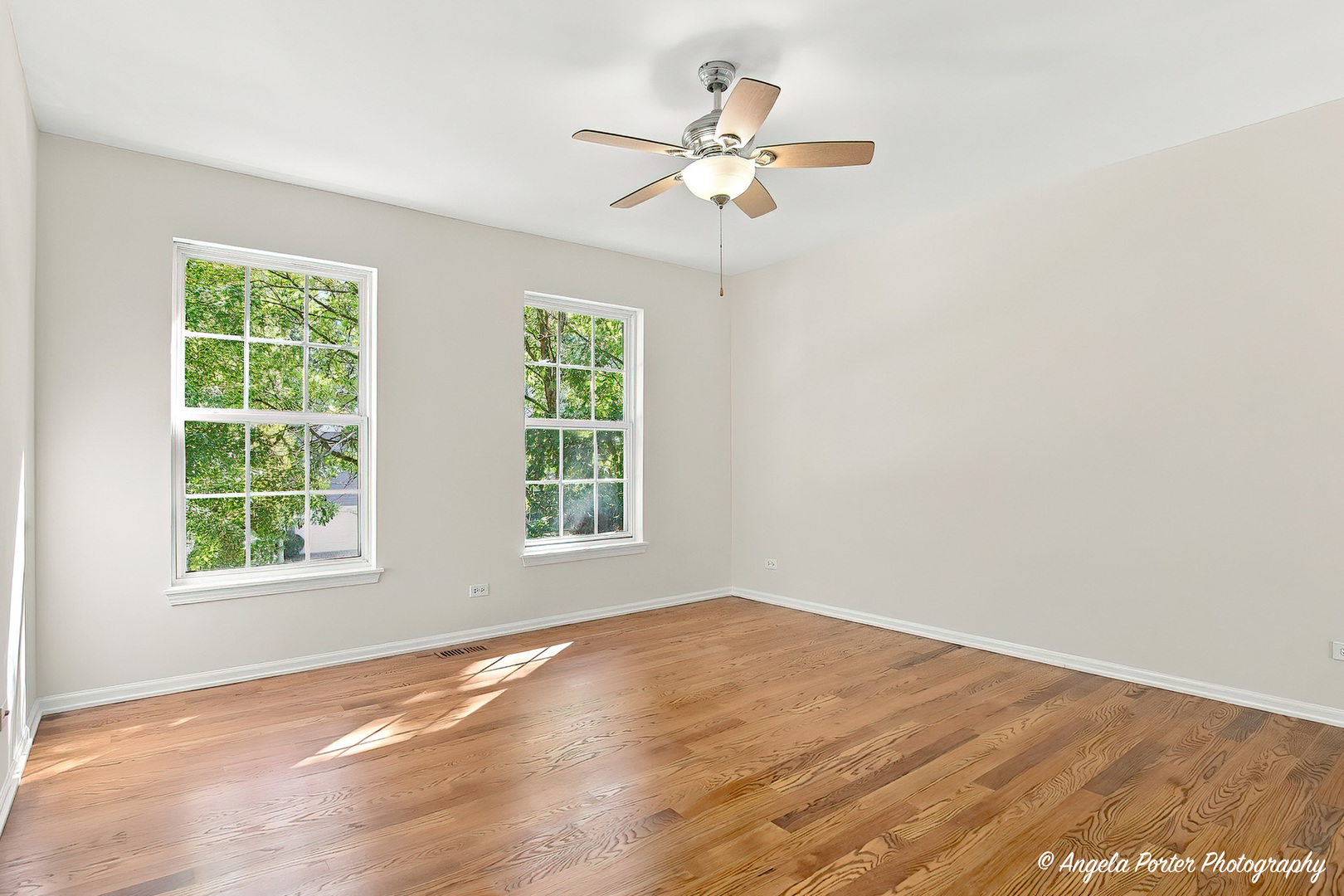 606 Barberry Trail Property Photo 32