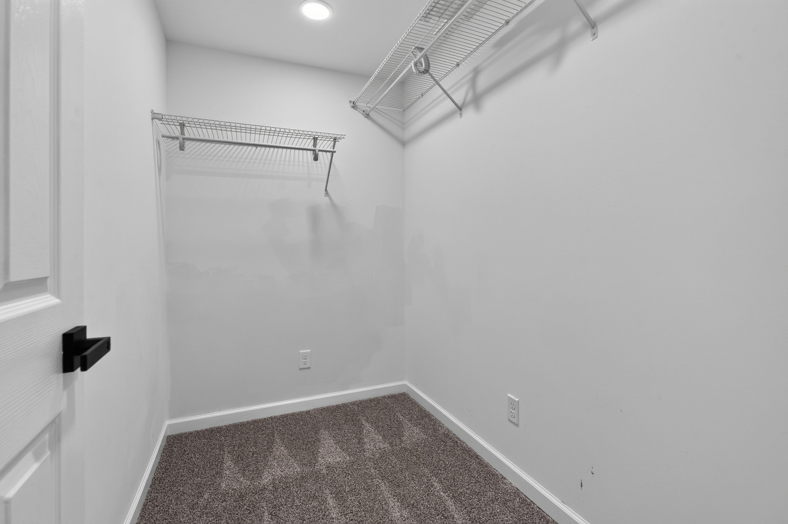 1103 State Street Property Photo 11