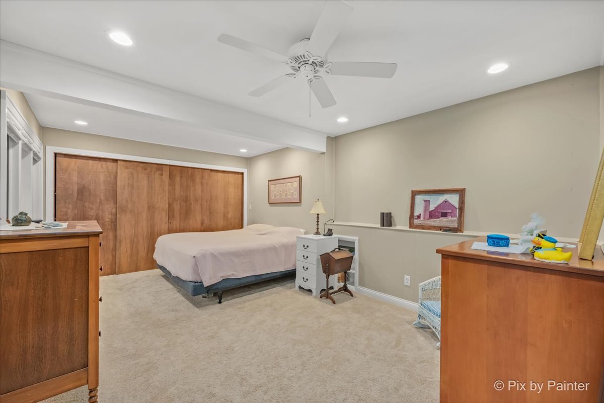 1070 Rose Court Property Photo 17