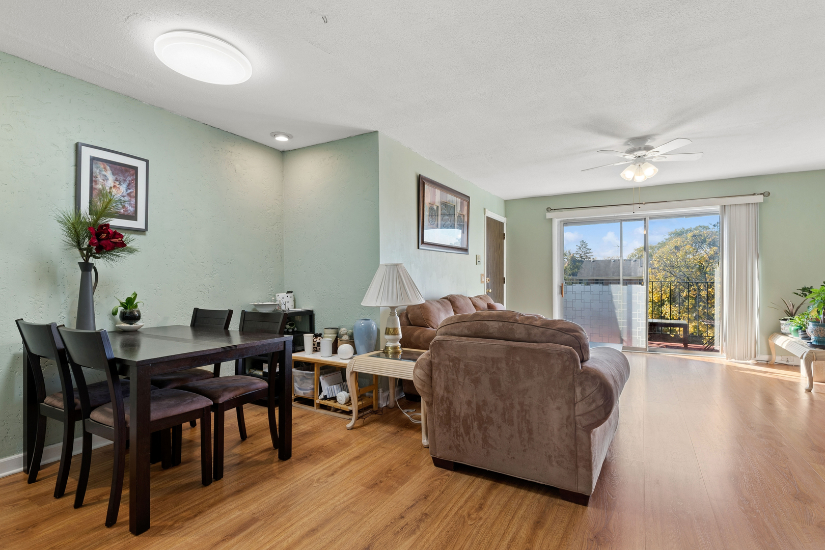 612 Cobblestone Circle E Property Photo 6