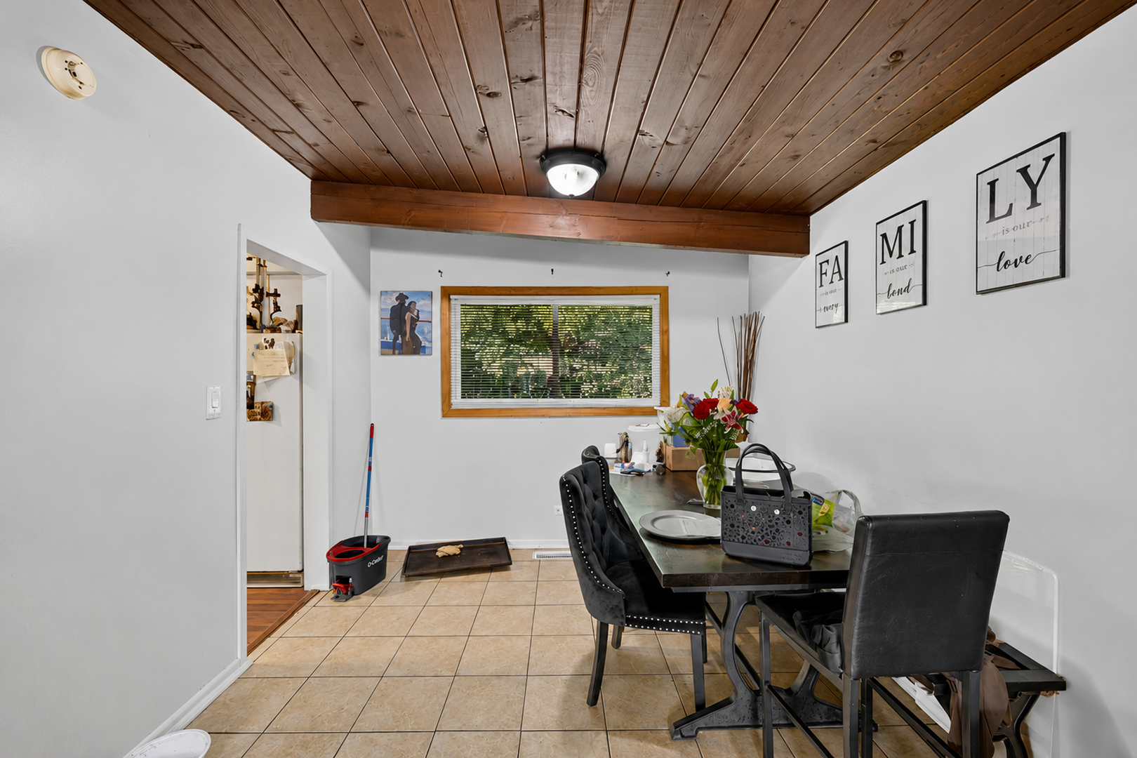 1142 Parkview Avenue Property Photo 10