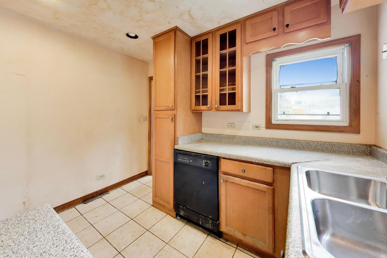 27 N Pioneer Road Property Photo 13