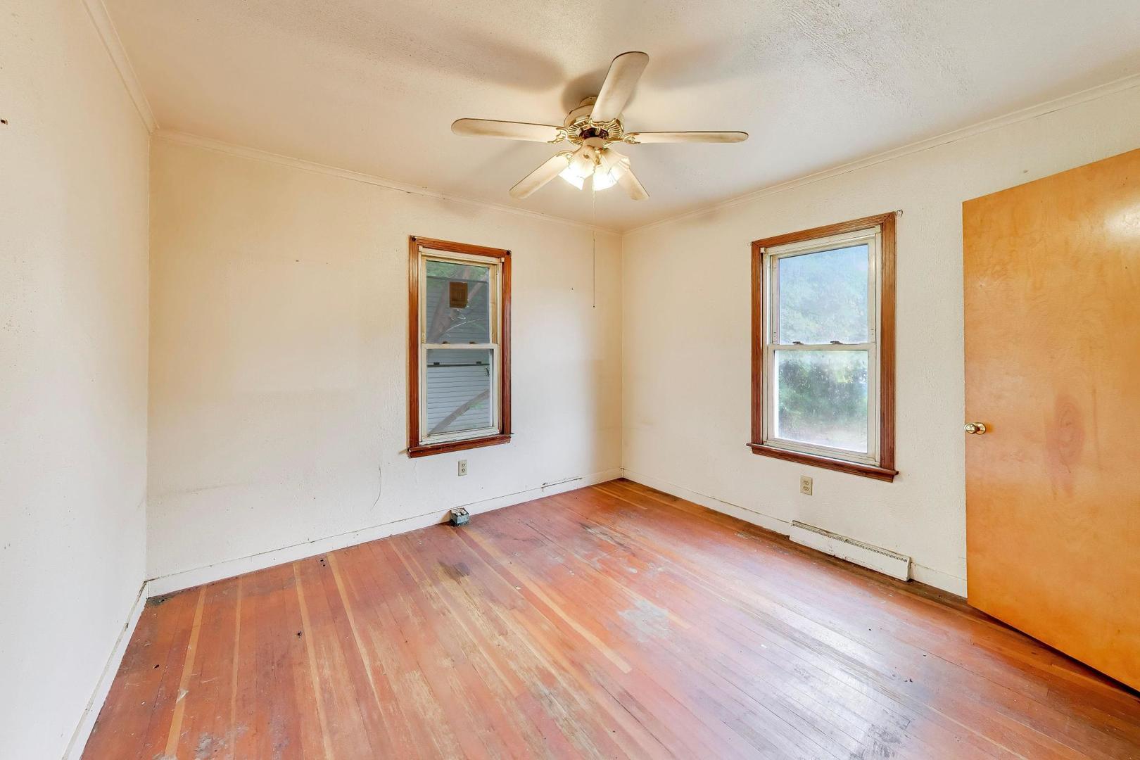 27 N Pioneer Road Property Photo 18