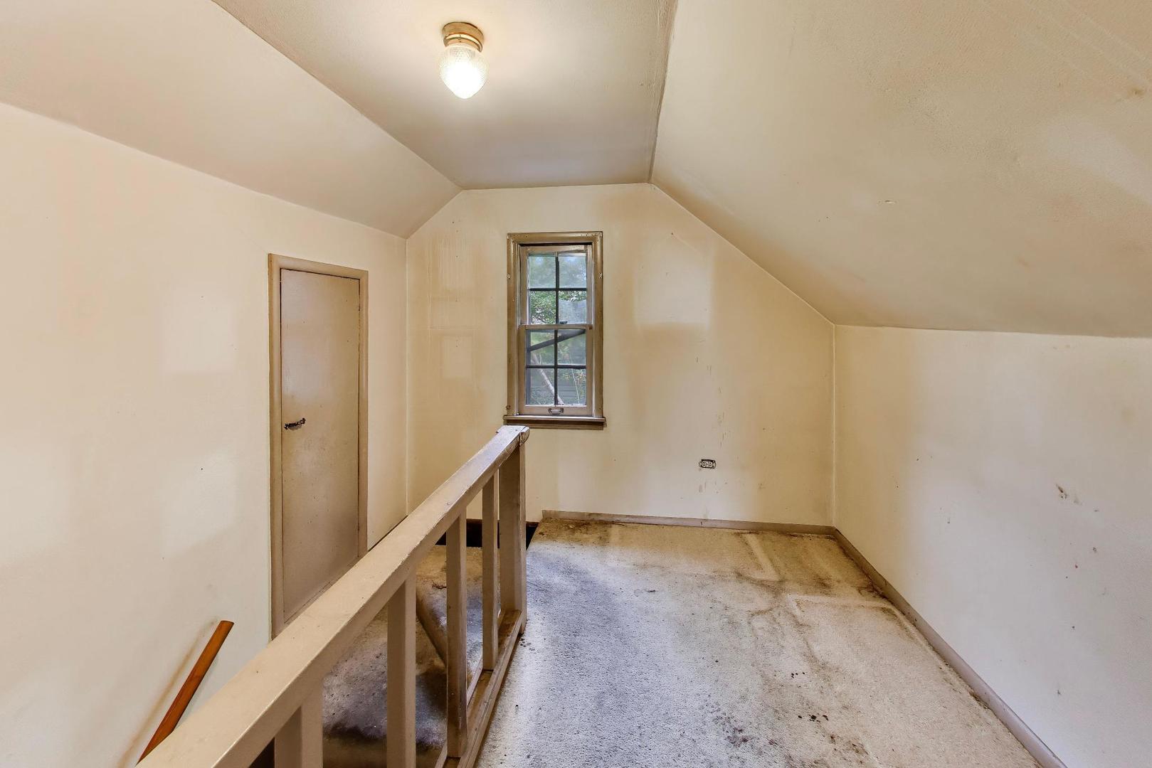 27 N Pioneer Road Property Photo 23