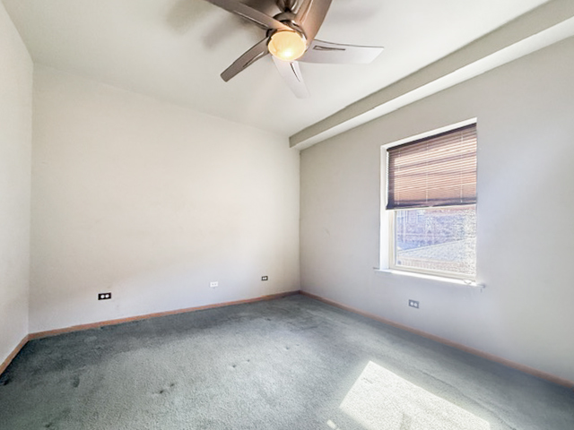 2317 E 70th Place 111w Property Photo 10