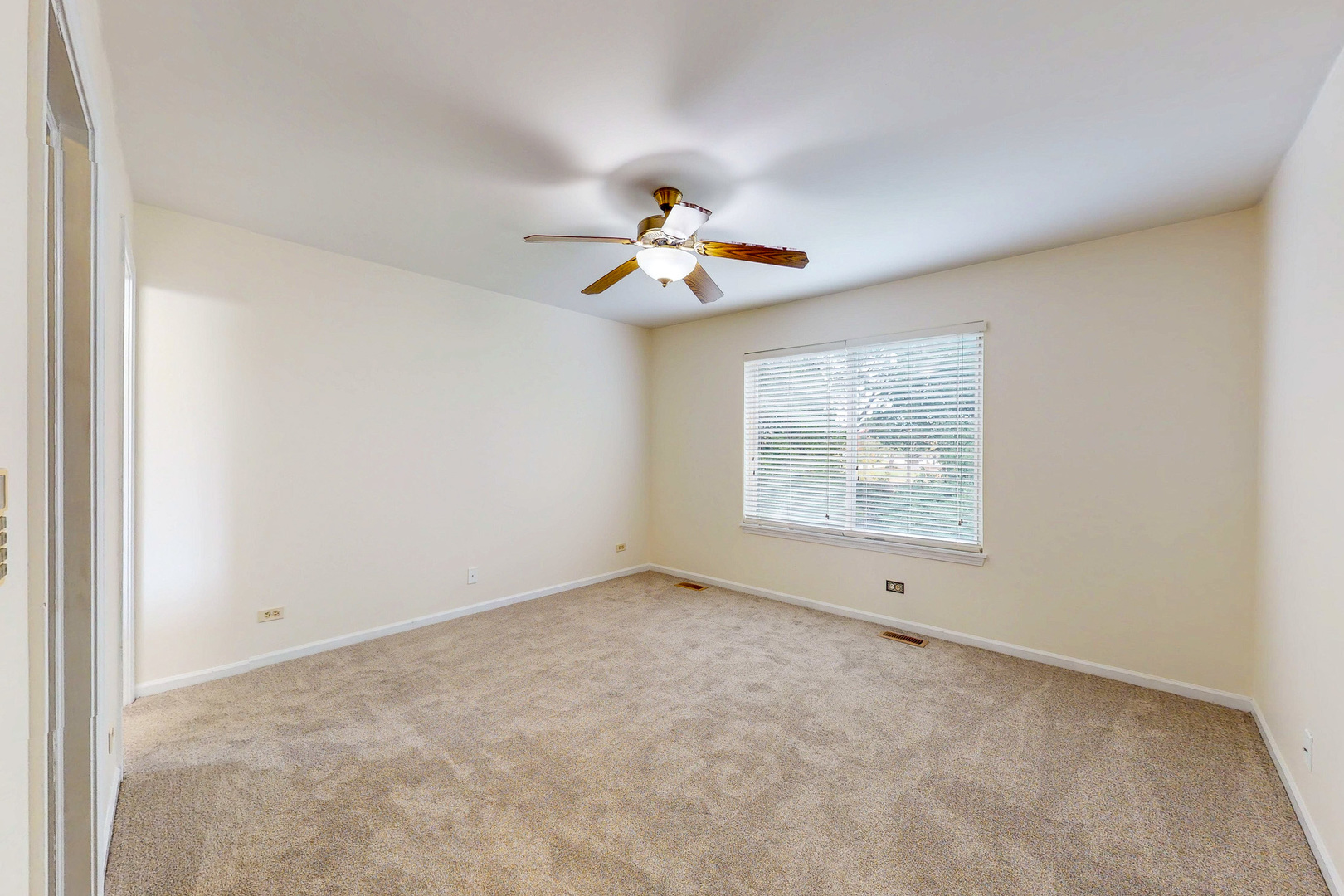 711 Violet Circle Property Photo 17