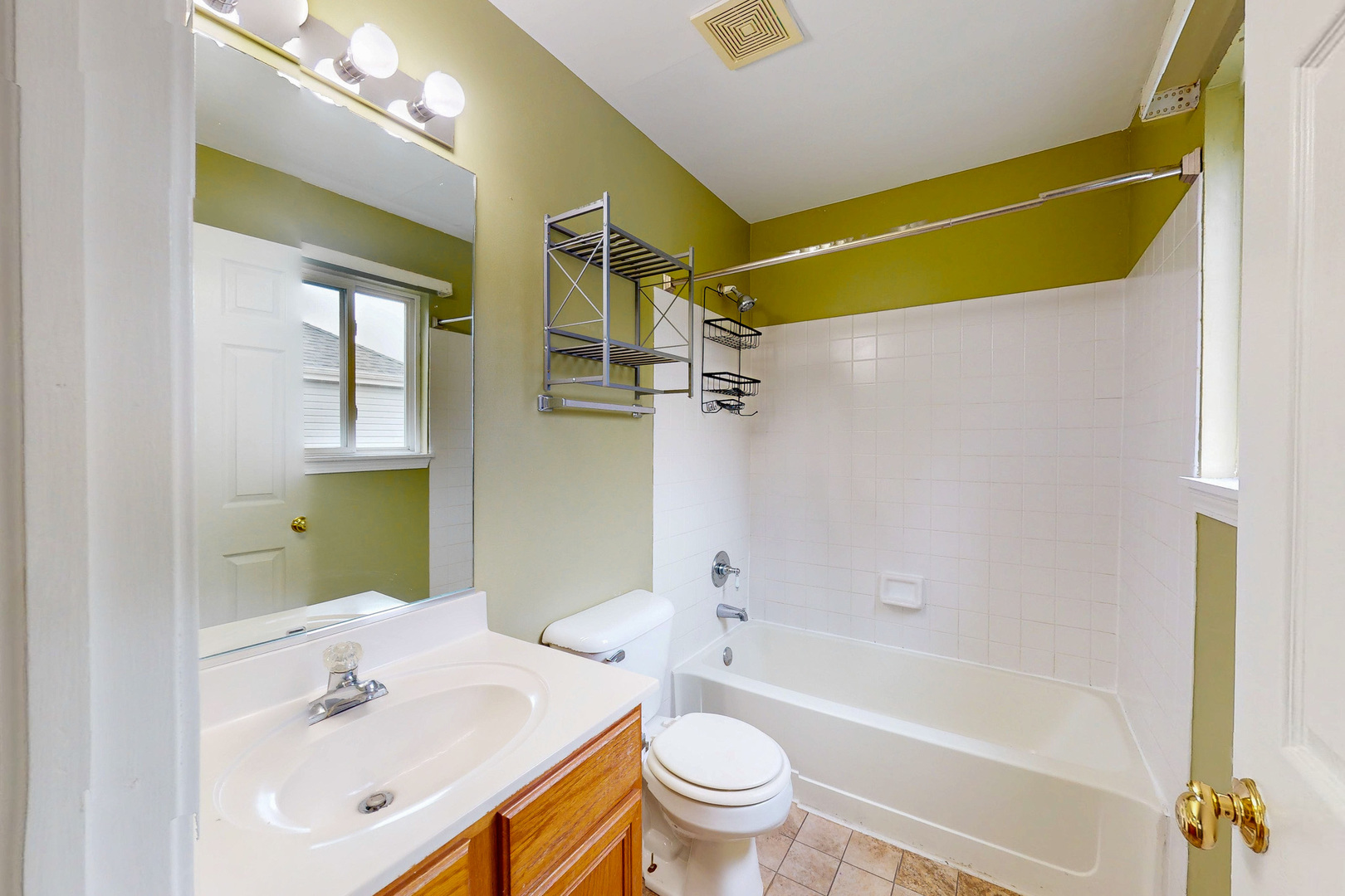 711 Violet Circle Property Photo 18