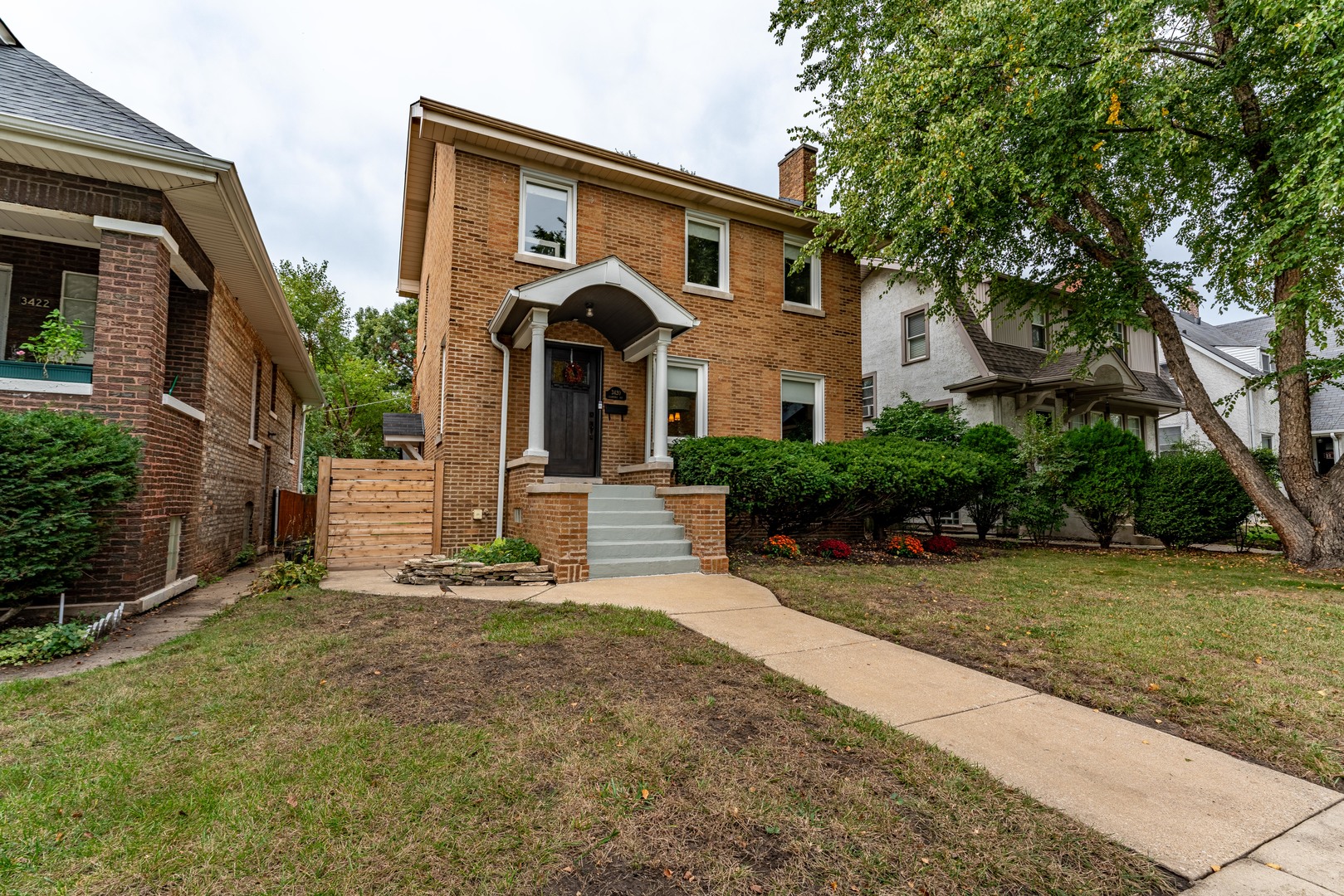 3420 Clarence Avenue Property Photo 1