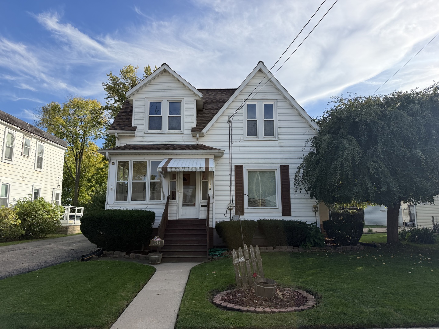 1318 Pleasant Street Property Photo 1