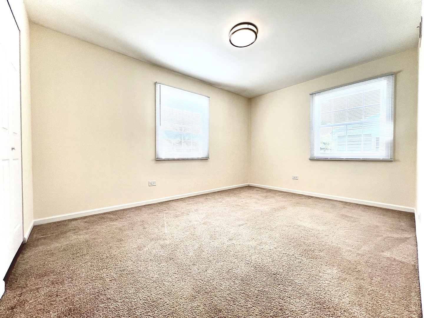 640 Gray Court Property Photo 8