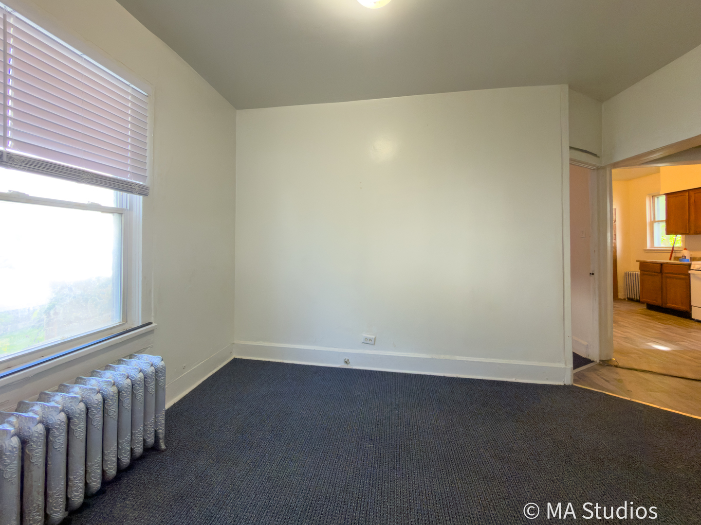 1833 Hartrey Avenue Property Photo 5