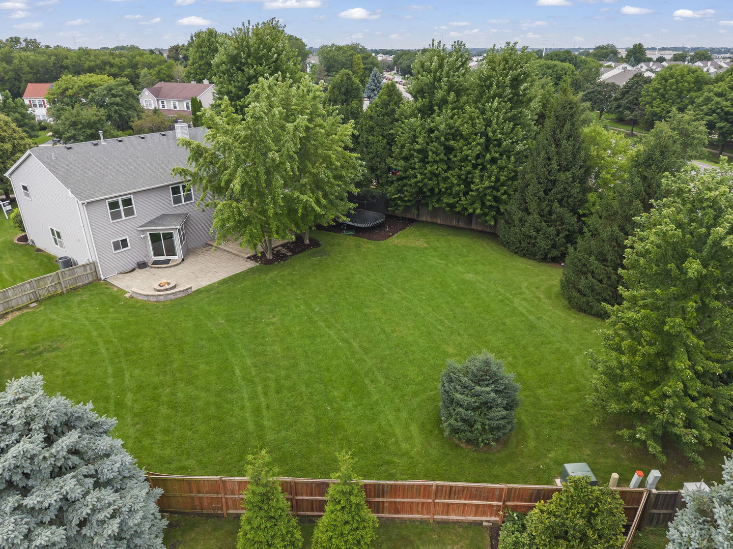 808 Livingston Court Property Photo 2